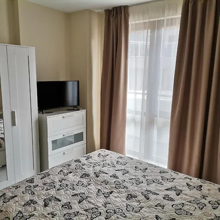 Aparthotel Zigrabay Lovely Appartments 4*