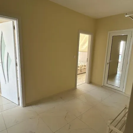 公寓式酒店 Zigrabay Lovely Appartments 4*